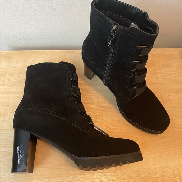 Blondo Reilly Black Suede Waterproof 